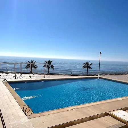 Frontline Sea Views - Pool - Center Apartment *