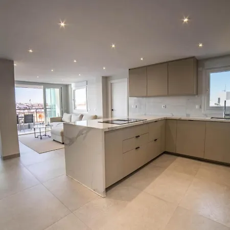 Frontline Sea Views - Pool - Center Apartment Torrevieja