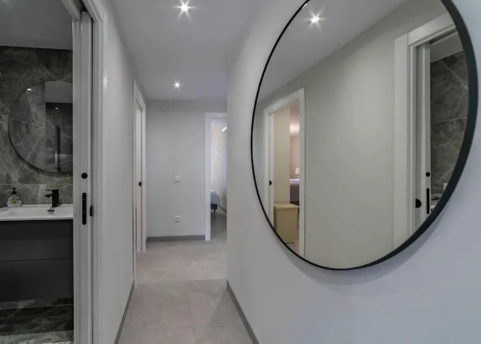 Apartamento Frontline Sea Views - Pool - Center Torrevieja