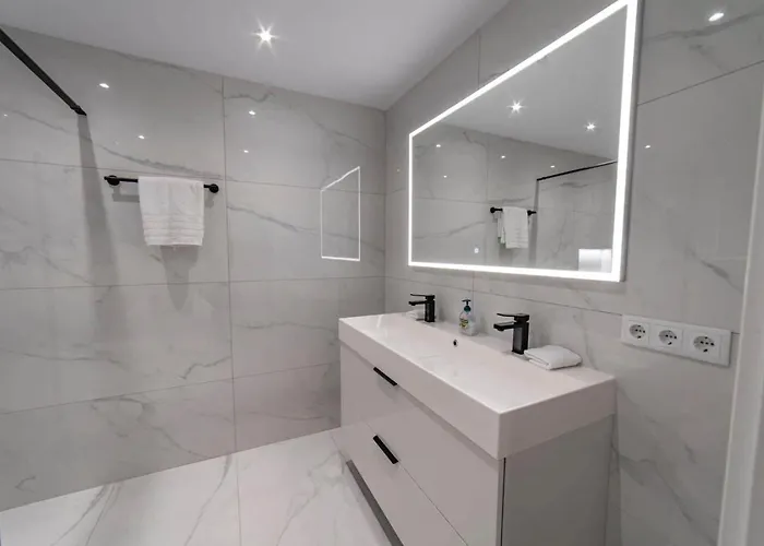 Frontline Sea Views - Pool - Center Apartamento Torrevieja