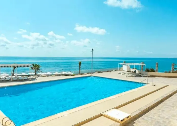 Frontline Sea Views - Pool - Center Apartamento *