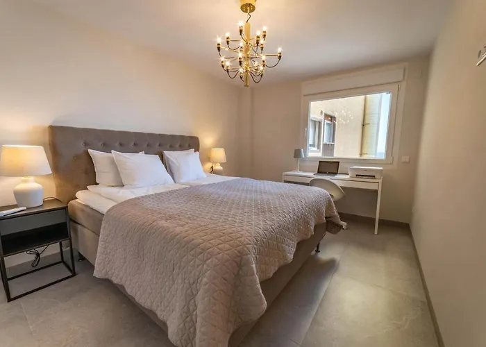 Frontline Sea Views - Pool - Center Torrevieja